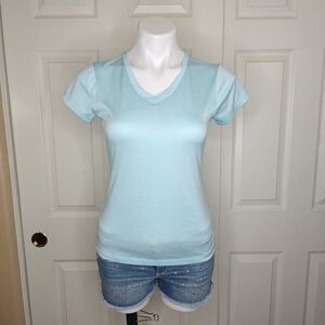 90 Degree by Reflex striped athletic V-neck tee sz S